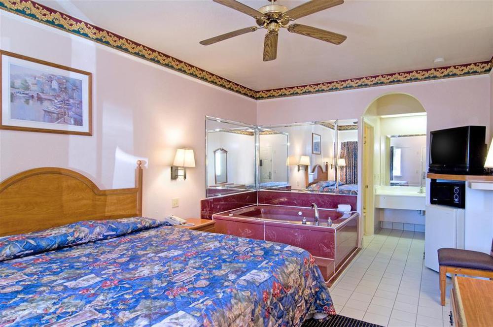 Americas Best Value Inn Downtown Houston Phòng bức ảnh